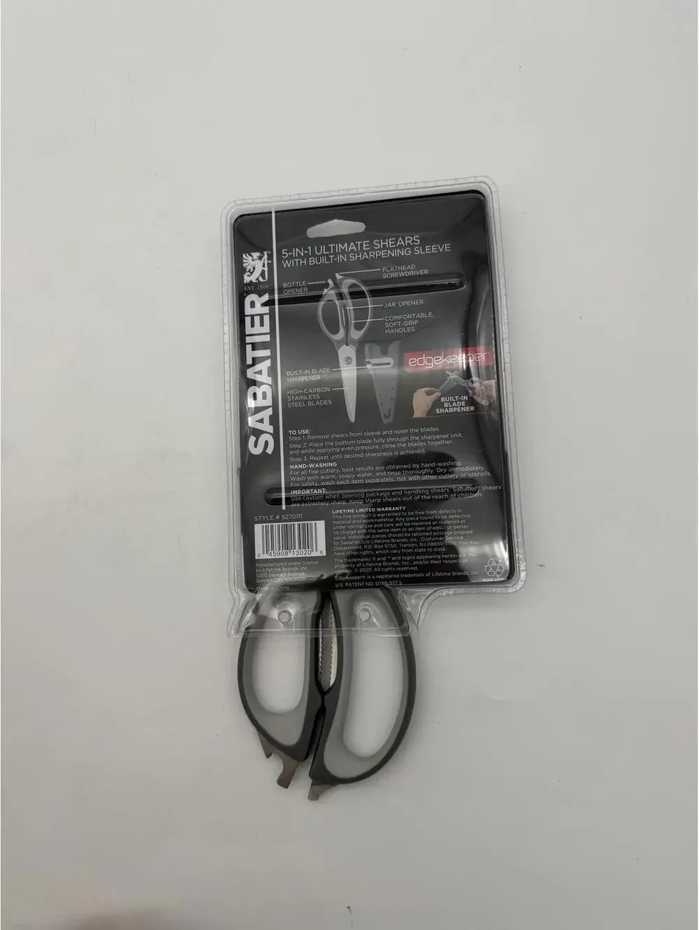 Sabatier 5 in 1 Kitchen Shears with built in sharpener black/gray NWT
